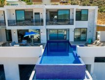 Vrijstaande villa met privézwembad en sauna vlakbij zee in Kalkan - thumbnail 2
