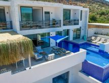 Vrijstaande villa met privézwembad en sauna vlakbij zee in Kalkan - thumbnail 4