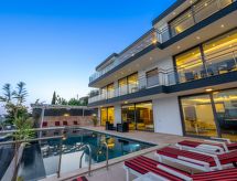 Zes-slaapkamer villa met privézwembad en panoramisch zeezicht in Kalkan - thumbnail 1