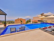 Villa Pasha: Luxe vrijstaande villa met privézwembad en jacuzzi in Kalkan - thumbnail 4