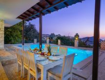 Exclusieve Villa Otantik: Jouw Oase met Panoramisch Zeezicht nabij Kalkan - thumbnail 5