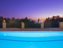 Exclusieve Villa Otantik: Jouw Oase met Panoramisch Zeezicht nabij Kalkan - thumbnail 6