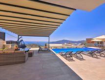 Villa Fiona: Luxe vrijstaande villa met privézwembad nabij de kust van Kalkan - thumbnail 6