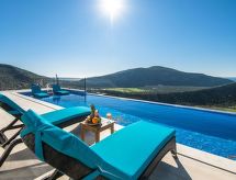 Villa Starline 1: Luxe vrijstaande villa met privézwembad en panoramisch zeezicht in Kalkan - thumbnail 2