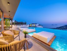Designvilla met privézwembad en panoramisch zeezicht in Kalkan - thumbnail 3