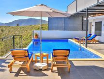 Villa Summery: Elegante nieuwbouw villa met privézwembad en sauna vlakbij het strand van Kalkan - thumbnail 2