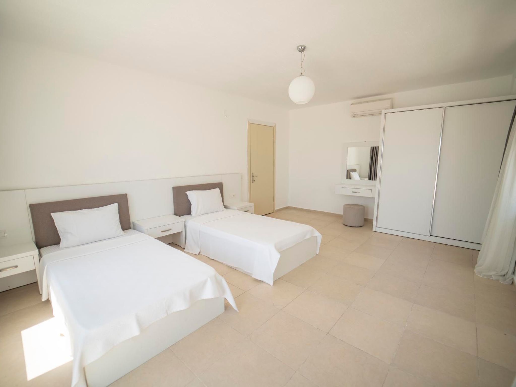 Ruime vrijstaande villa in centrum Kalkan voor 12 personen met privézwembad - foto 36