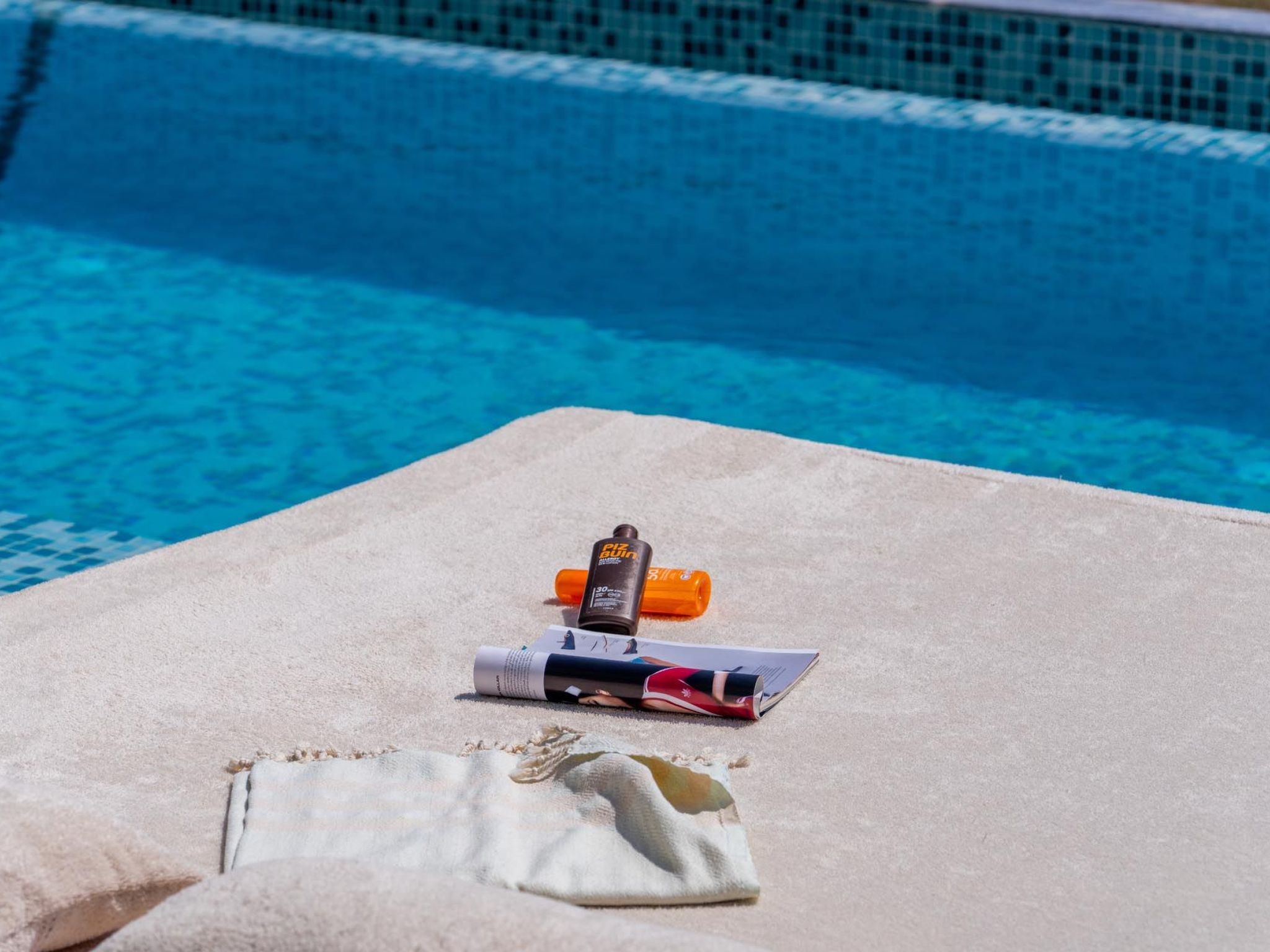 Luxuriöse Villa mit Kinderpool und Jacuzzi - Buiten