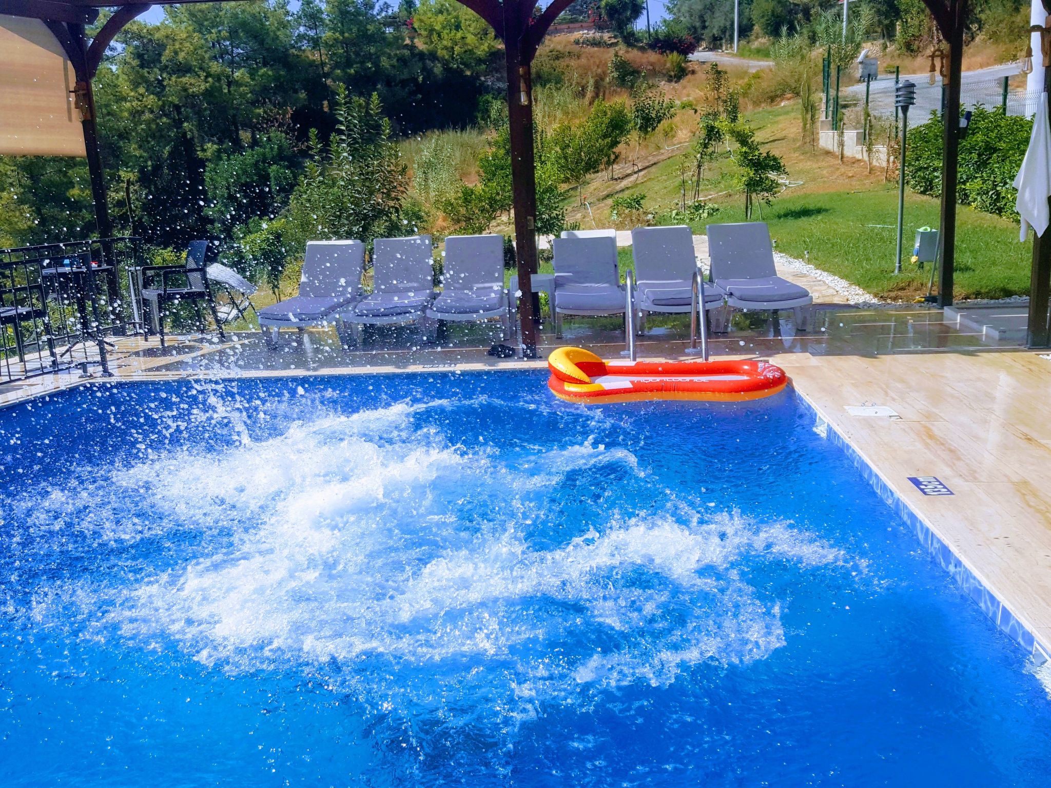 Berghütte mit eigenem Pool — Pool Outdoor (4 of 43)
