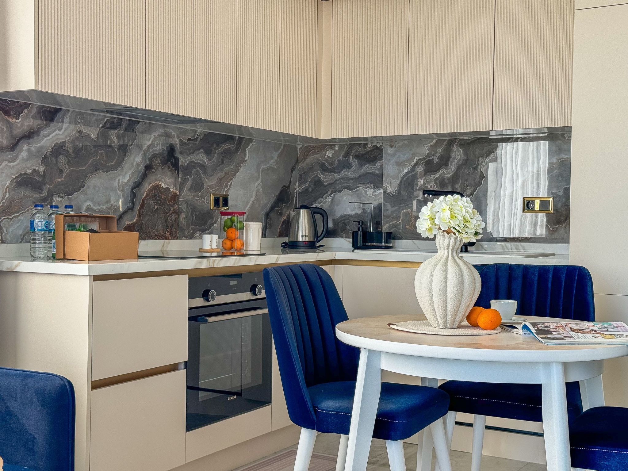 Qoople Eхсellence C-37 neue Wohnung am Meer - Binnen