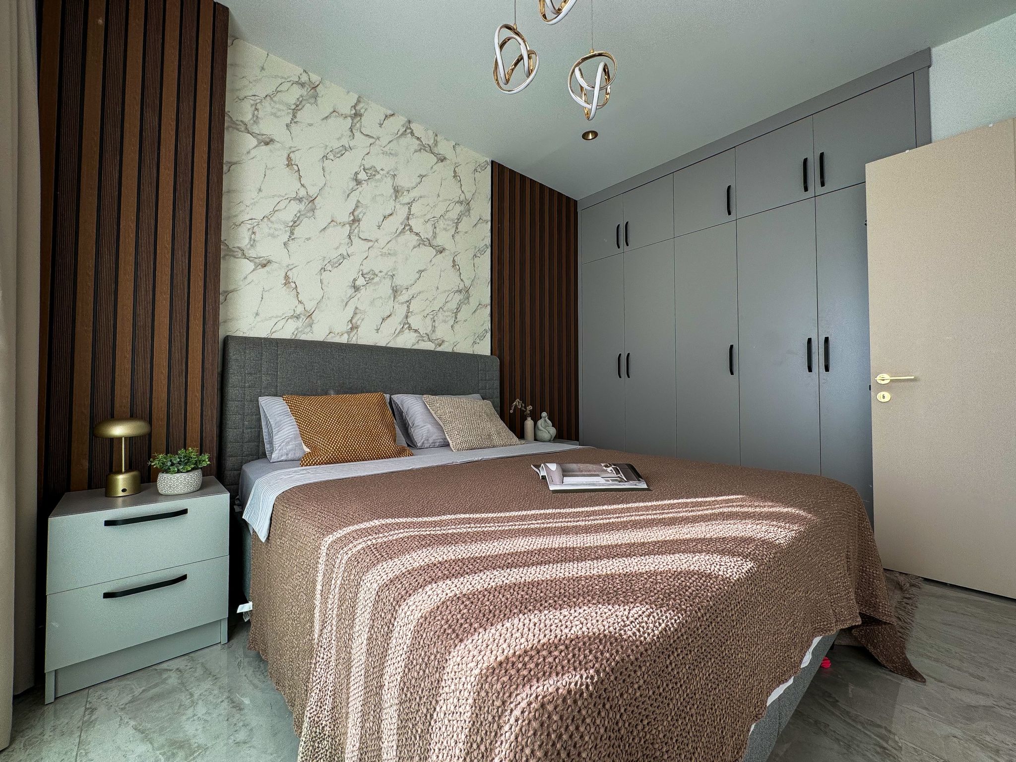 Qoople Eхсellence C-37 neue Wohnung am Meer - Binnen