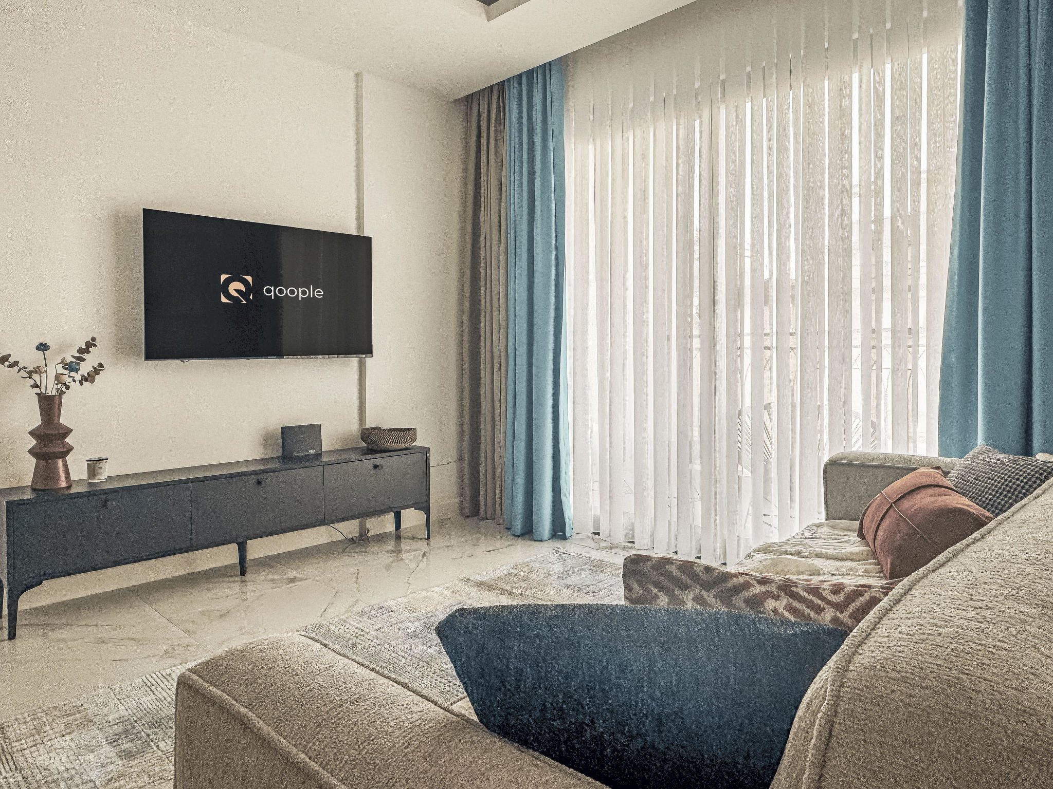 Appartement Qoople Elize B16 – Séjour, photo 6 sur 30