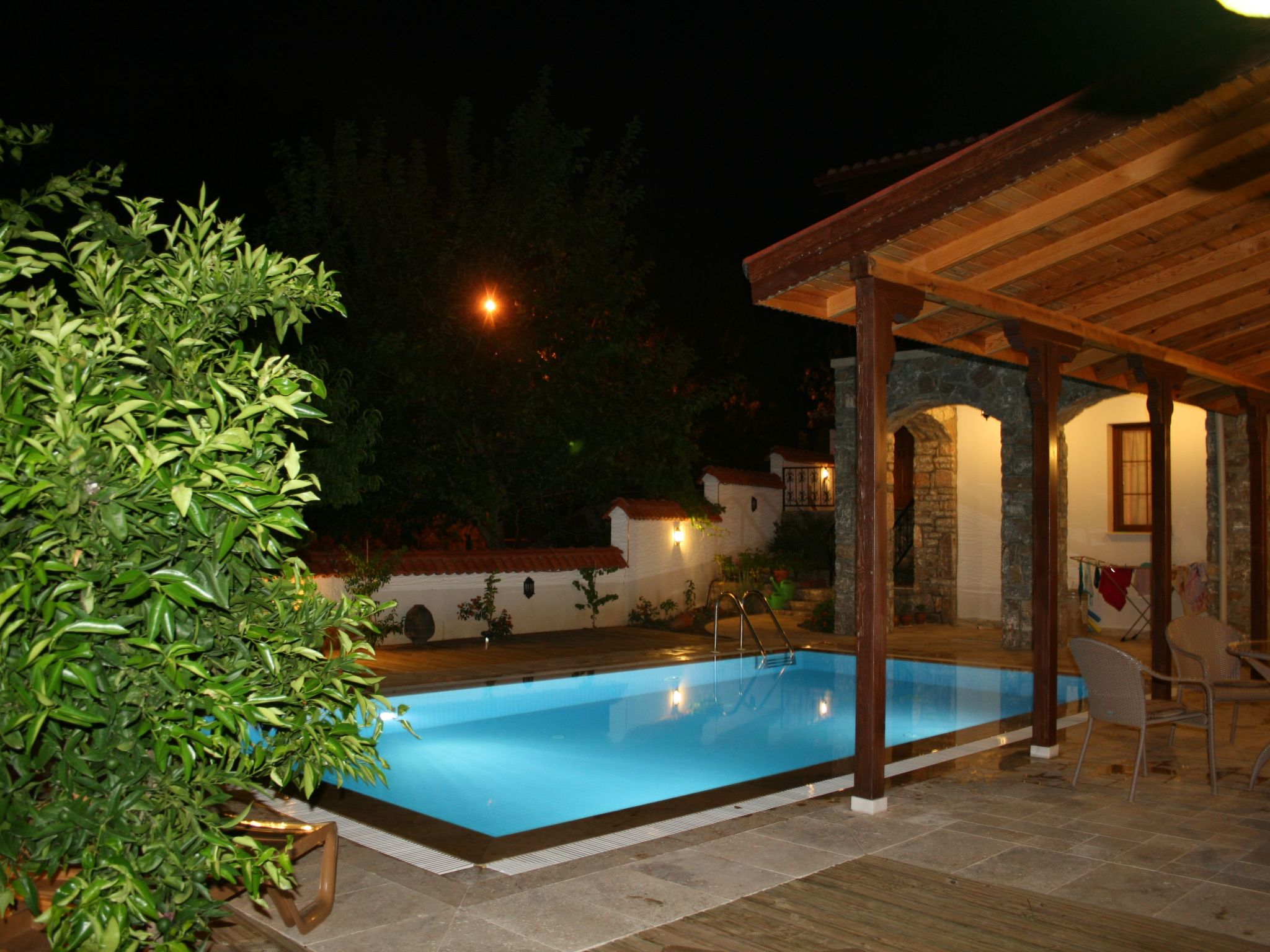 Finca mit Garten, Grill und Terrasse-Buiten