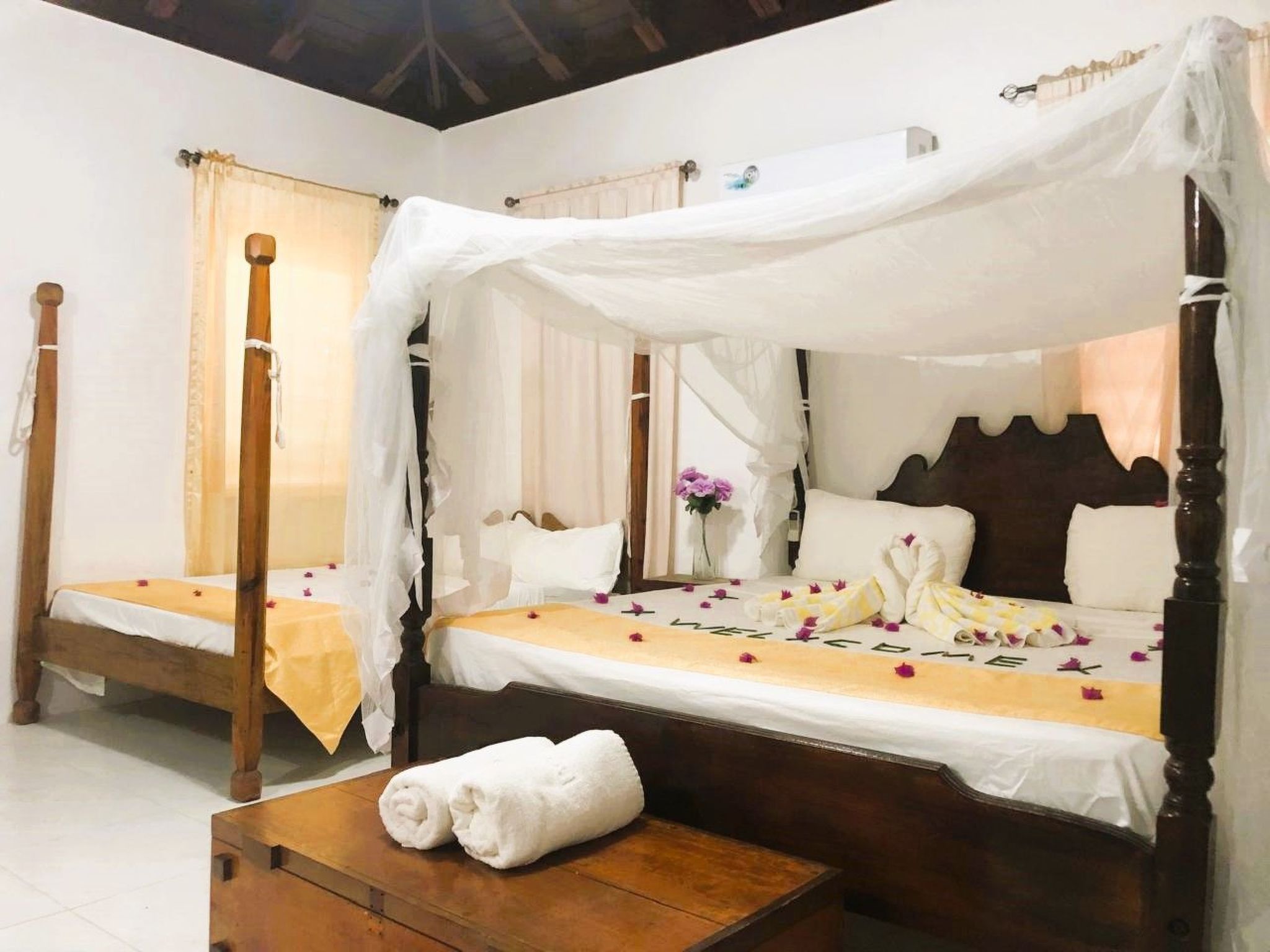 Maison Tolle, strandnahe Villa mit Swimmingpool – Chambre, photo 14 sur 21