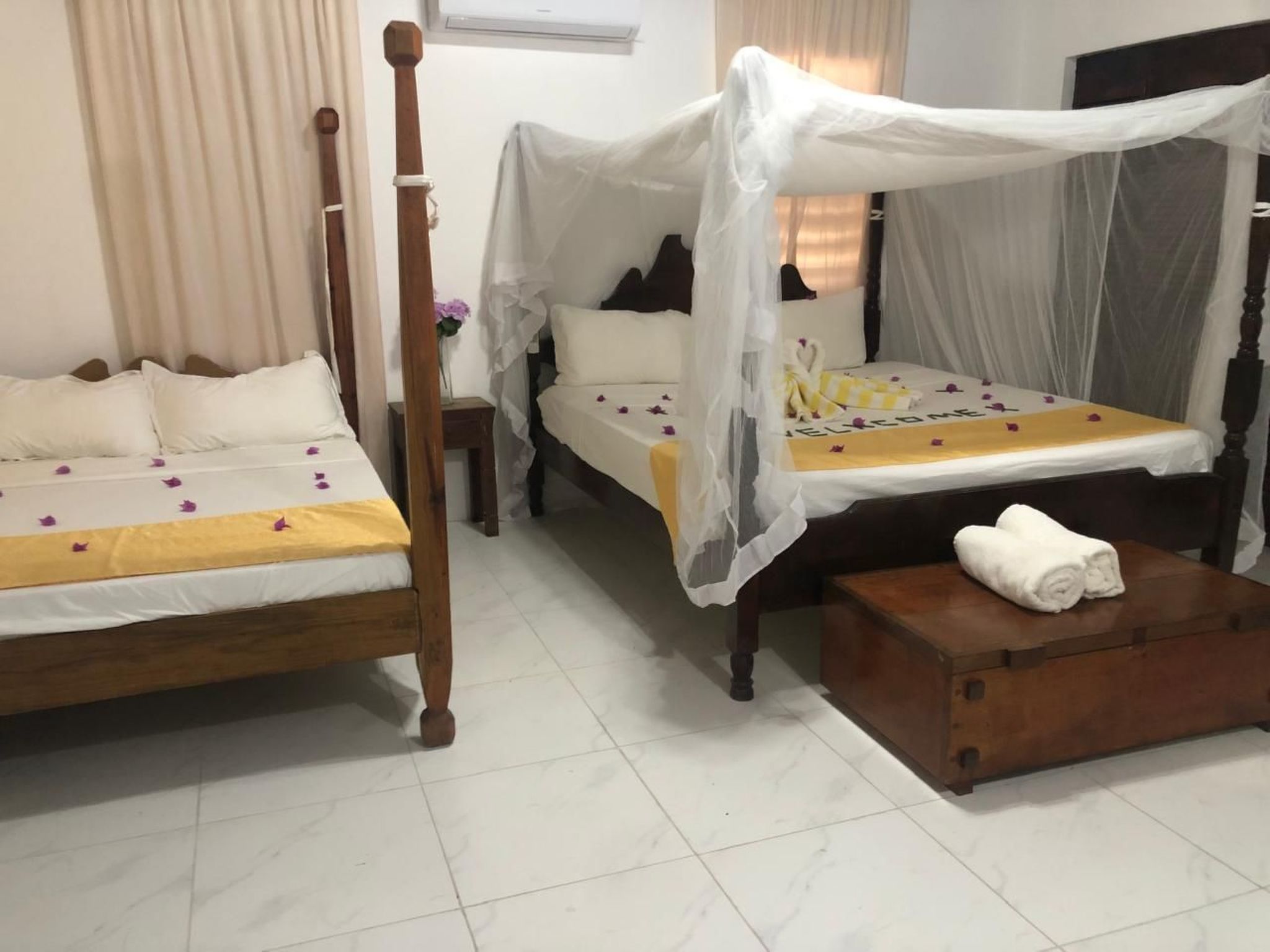 Maison Tolle, strandnahe Villa mit Swimmingpool – Chambre, photo 15 sur 21