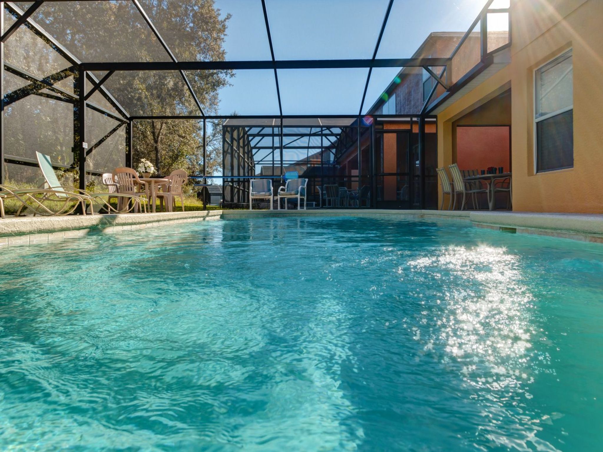 Luxuriöse 4-Bett-Villa in Disney — Pool Outdoor (2 of 20)