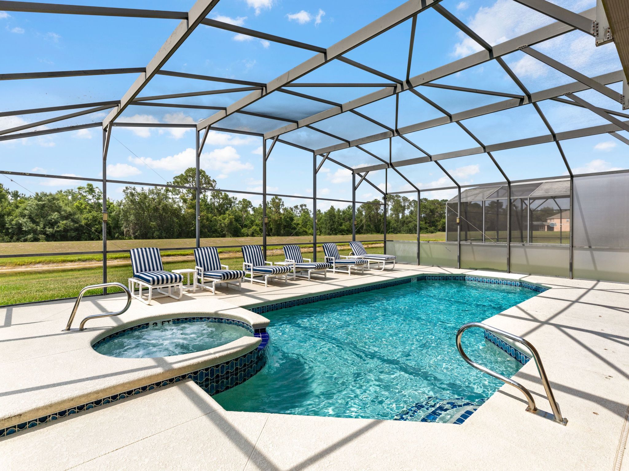 Ferienvilla "Magical Memories" — Pool Outdoor (2 of 49)