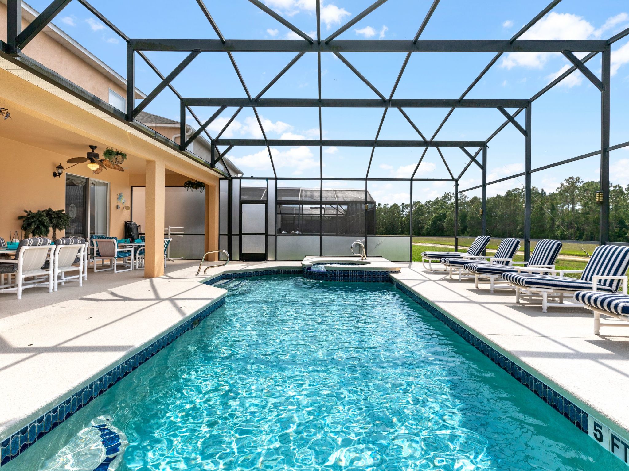 Ferienvilla "Magical Memories" — Pool Outdoor (3 of 49)