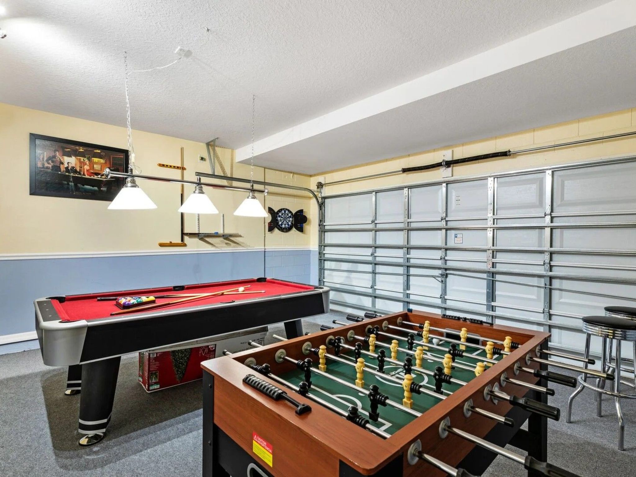 Sunshine Escape mit Pool und Spa in der Nähe von Disney — Living Room (1 of 36)