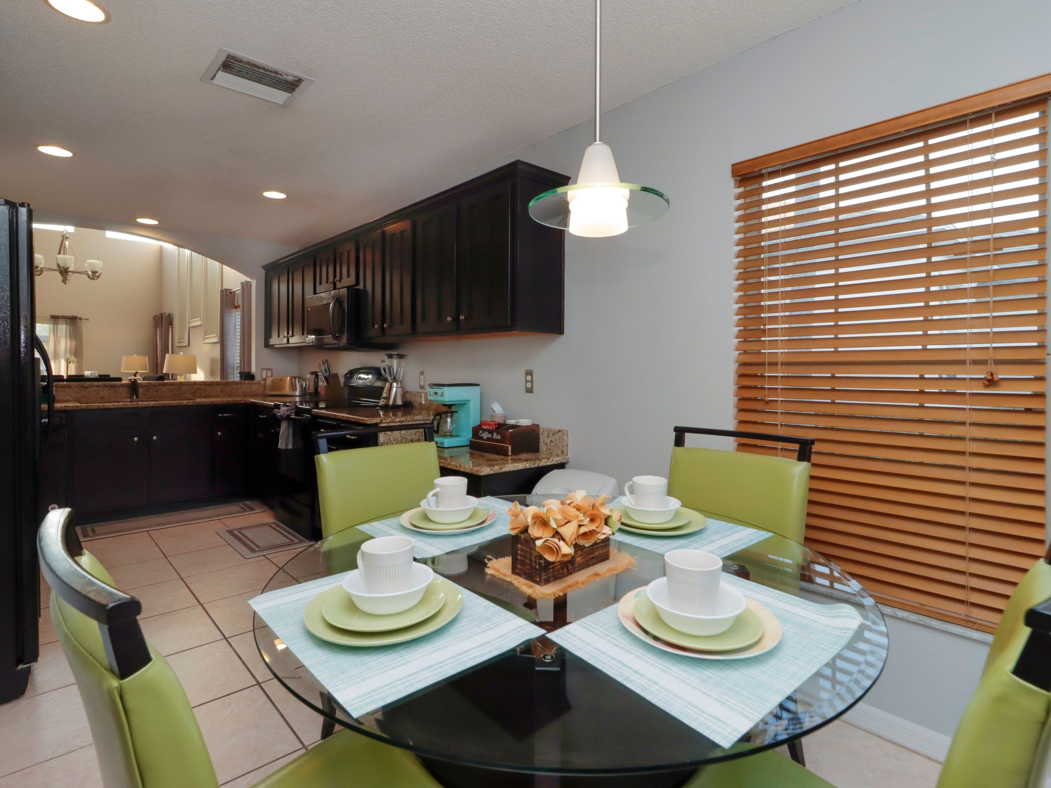 Photo of Villa mit 6 Schlafzimmern und atemberaubendem Seeblick