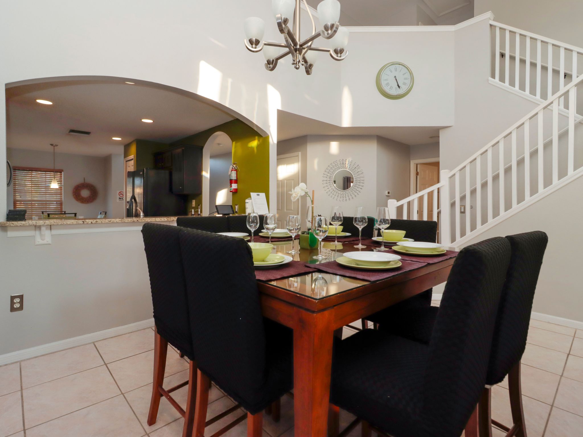 Photo of Villa mit 6 Schlafzimmern und atemberaubendem Seeblick