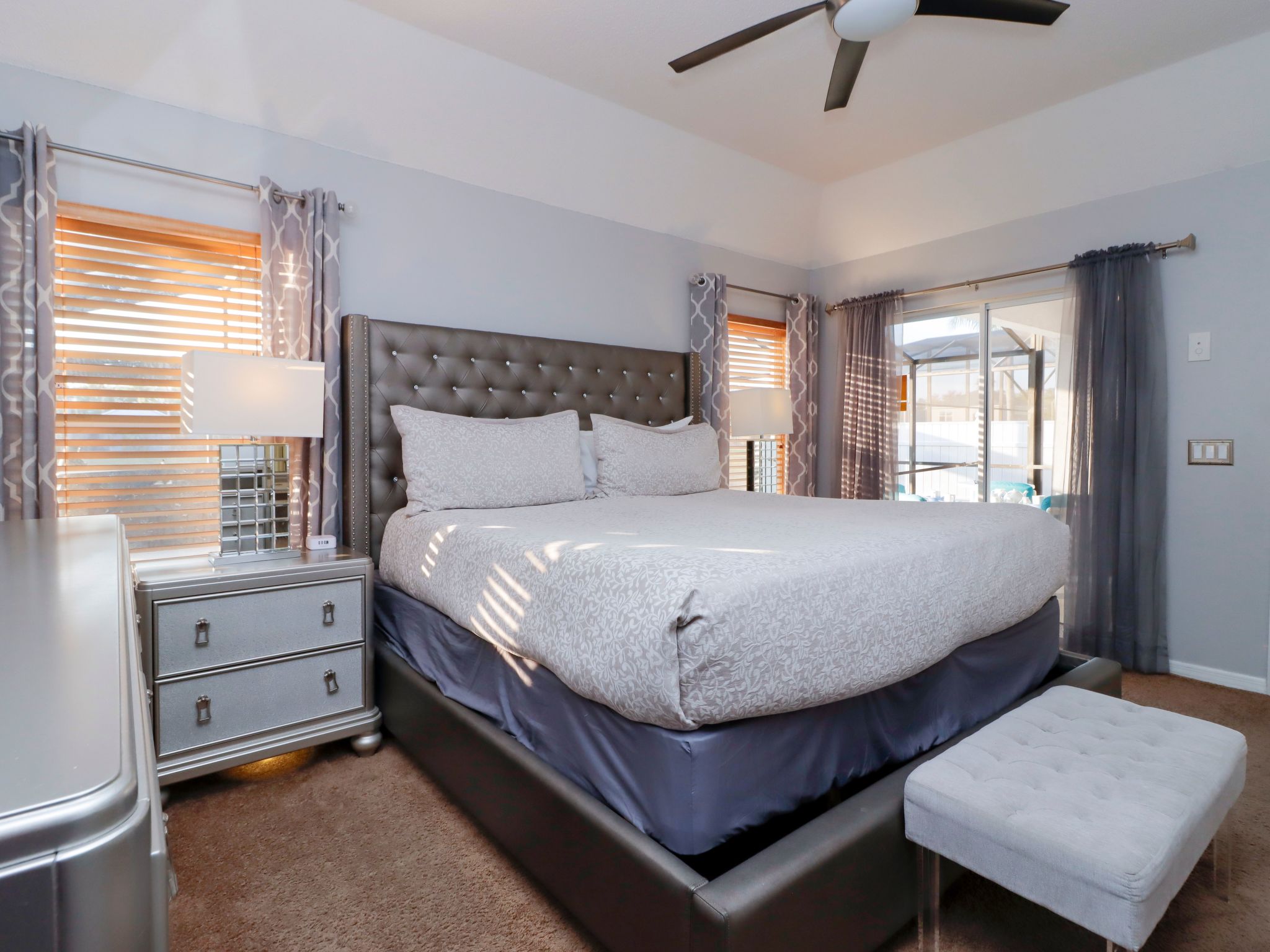 Photo of Villa mit 6 Schlafzimmern und atemberaubendem Seeblick