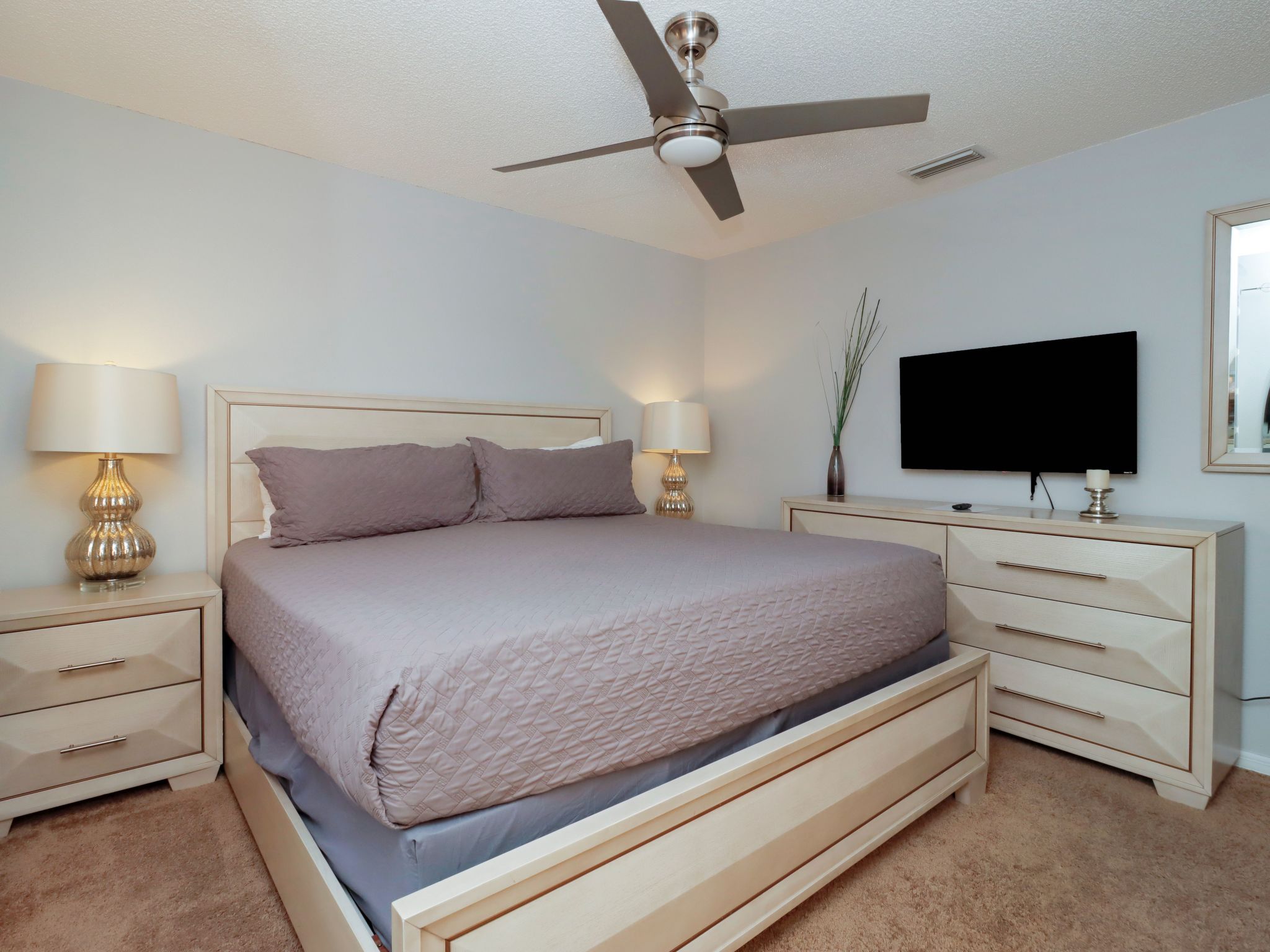 Photo of Villa mit 6 Schlafzimmern und atemberaubendem Seeblick