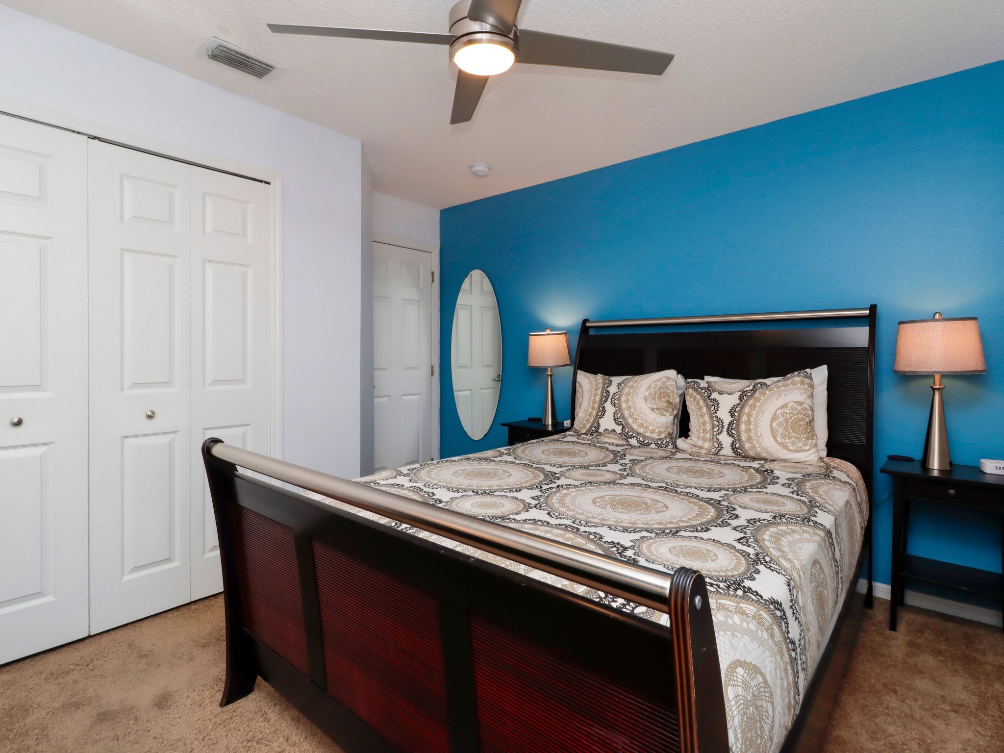 Photo of Villa mit 6 Schlafzimmern und atemberaubendem Seeblick