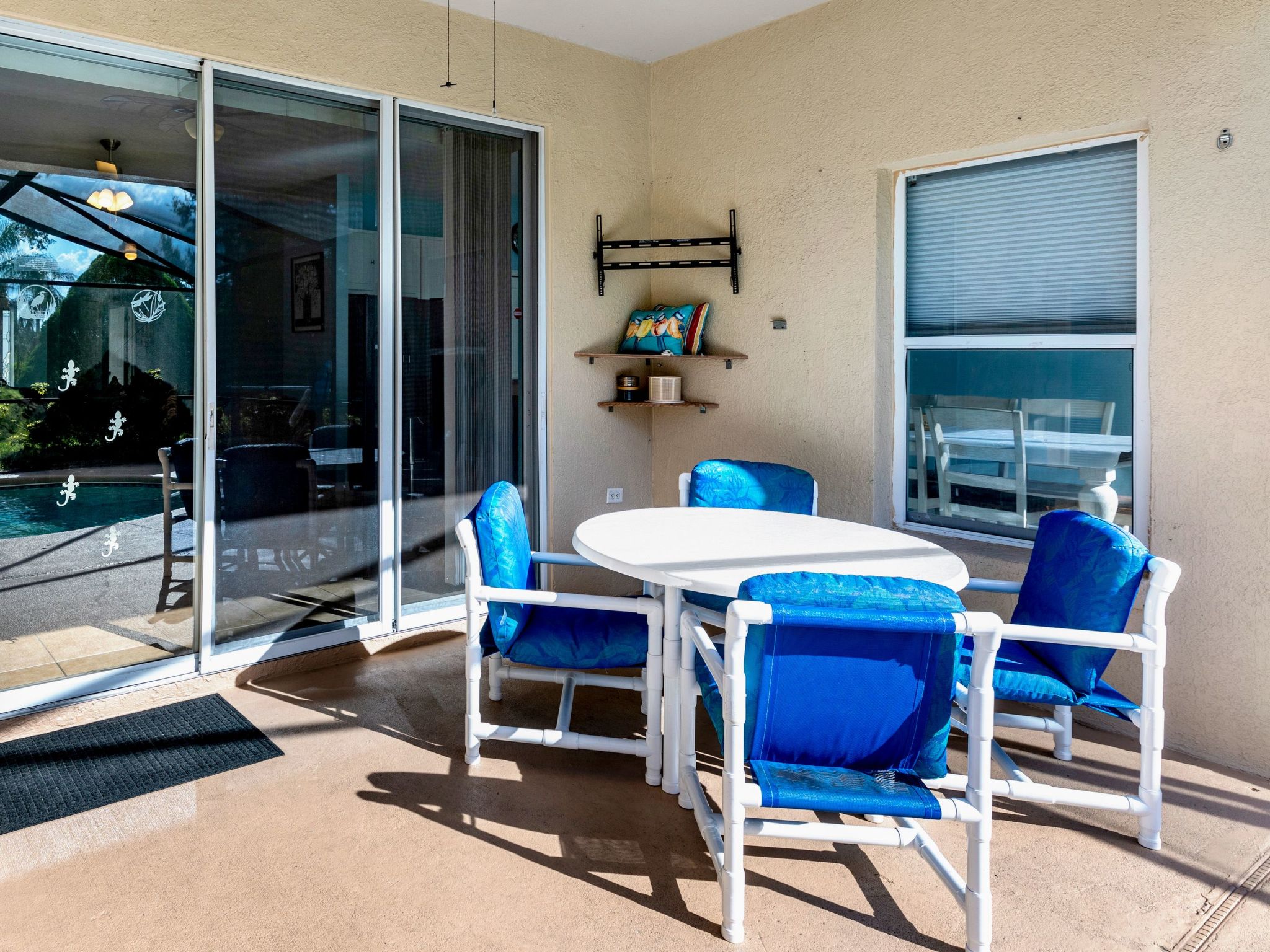 Photo of Entspannendes 4BR-Getaway mit privatem Pool