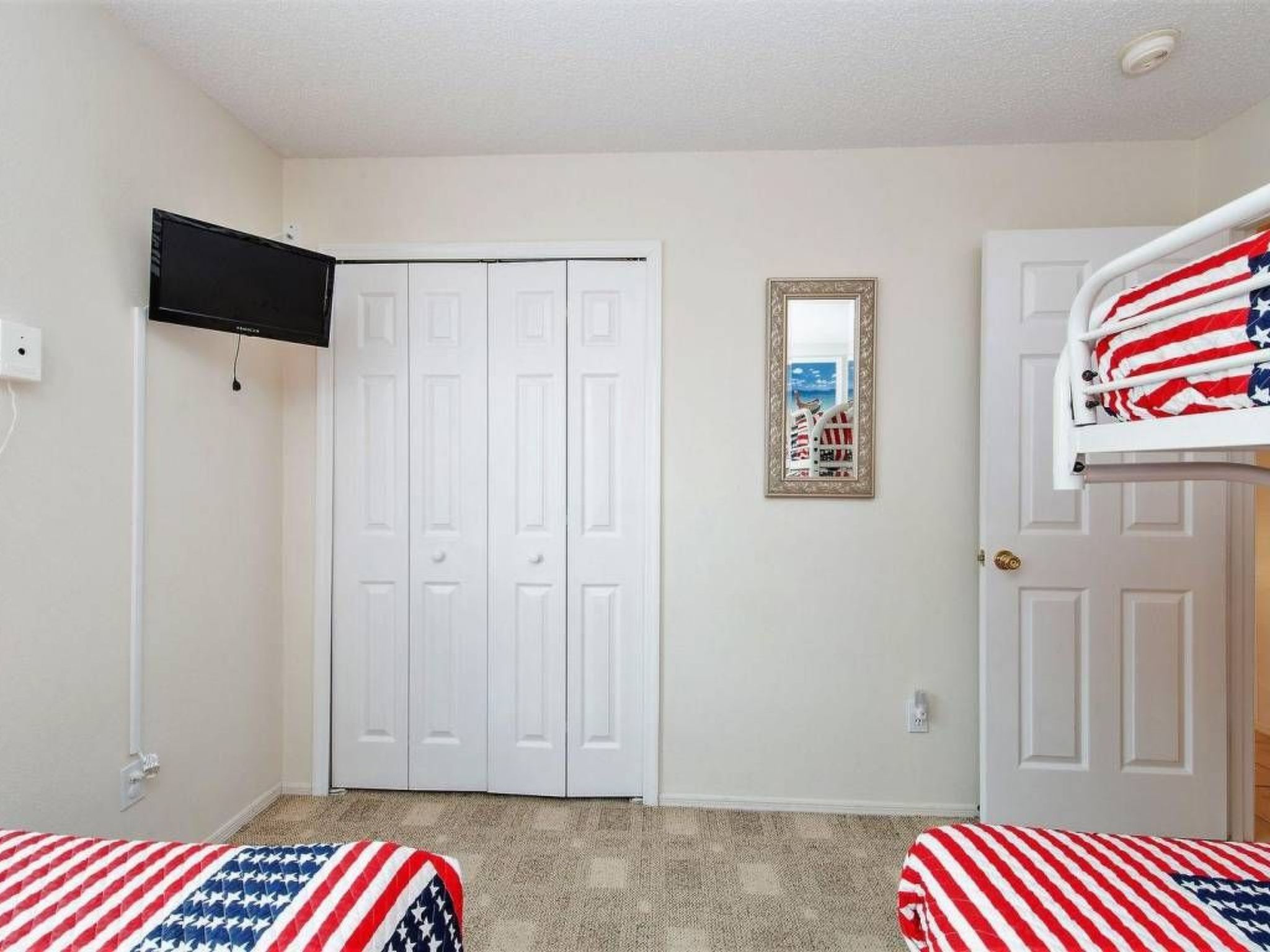 Photo of Ausgezeichnetes Preis-Leistungs-Verhältnis Familienvilla - Süd-West Privater Po