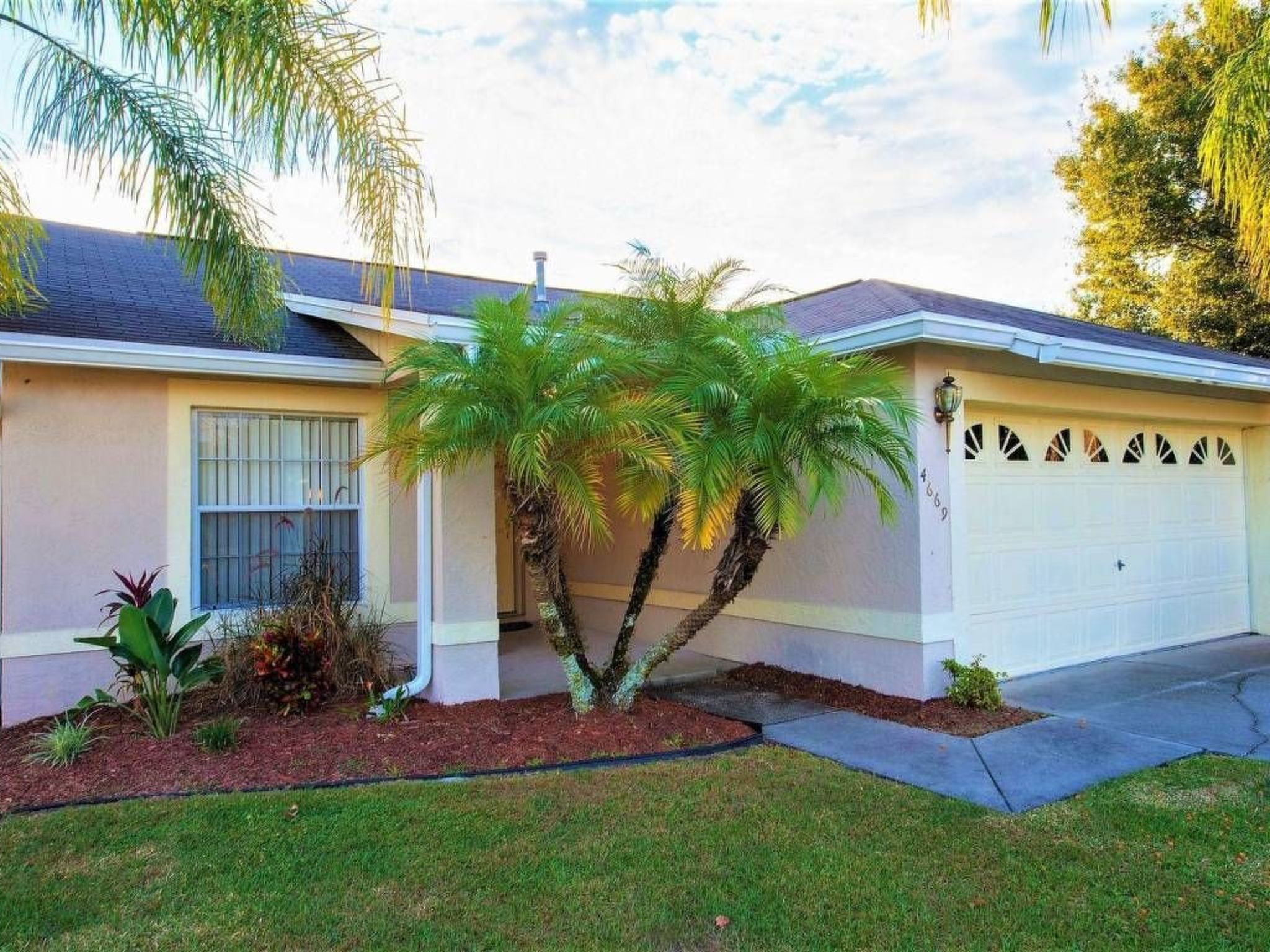 Photo of Ausgezeichnetes Preis-Leistungs-Verhältnis Familienvilla - Süd-West Privater Po