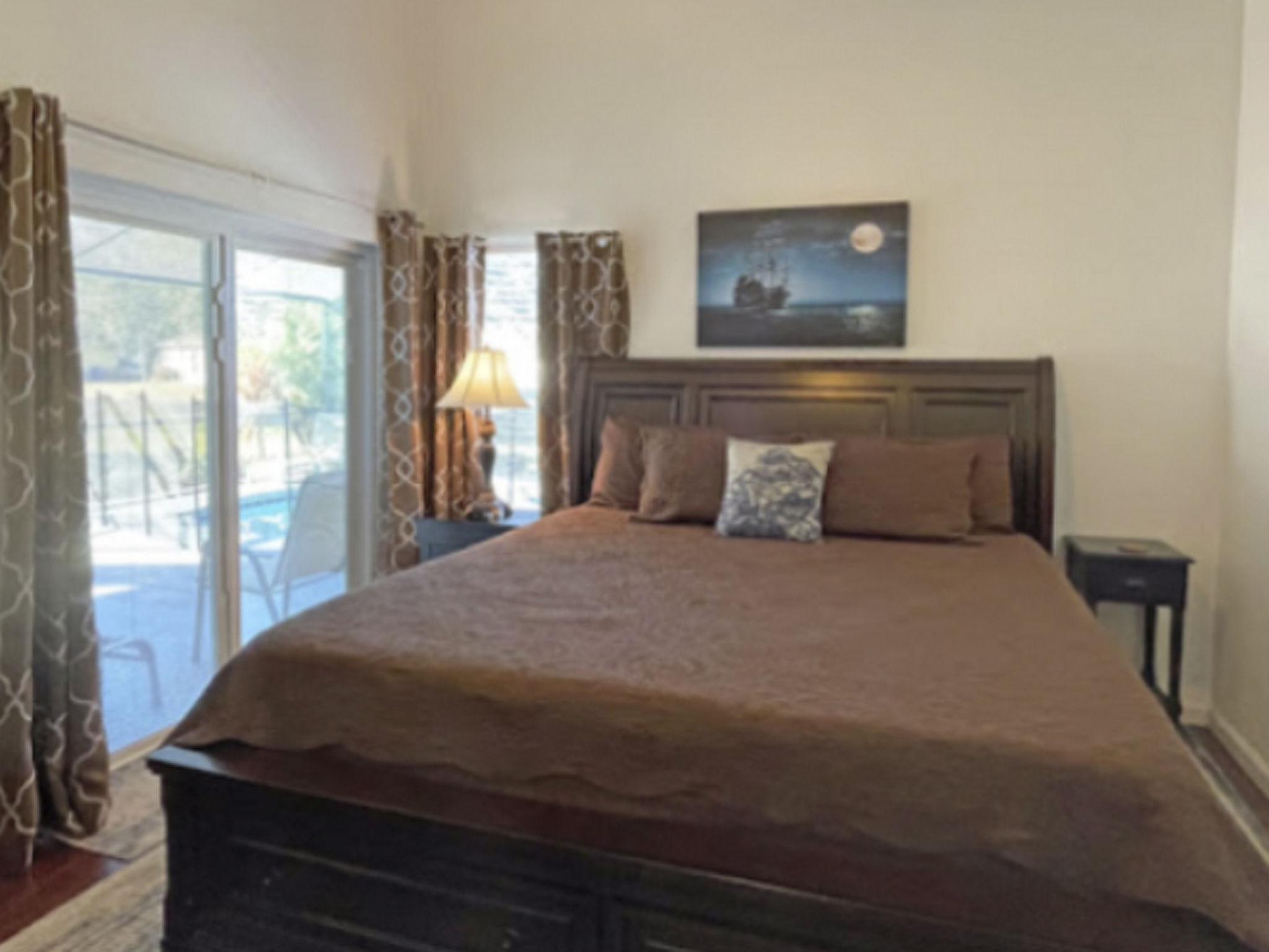 Photo of Nur wenige Minuten von Disney Pool, Spa und Seeblick