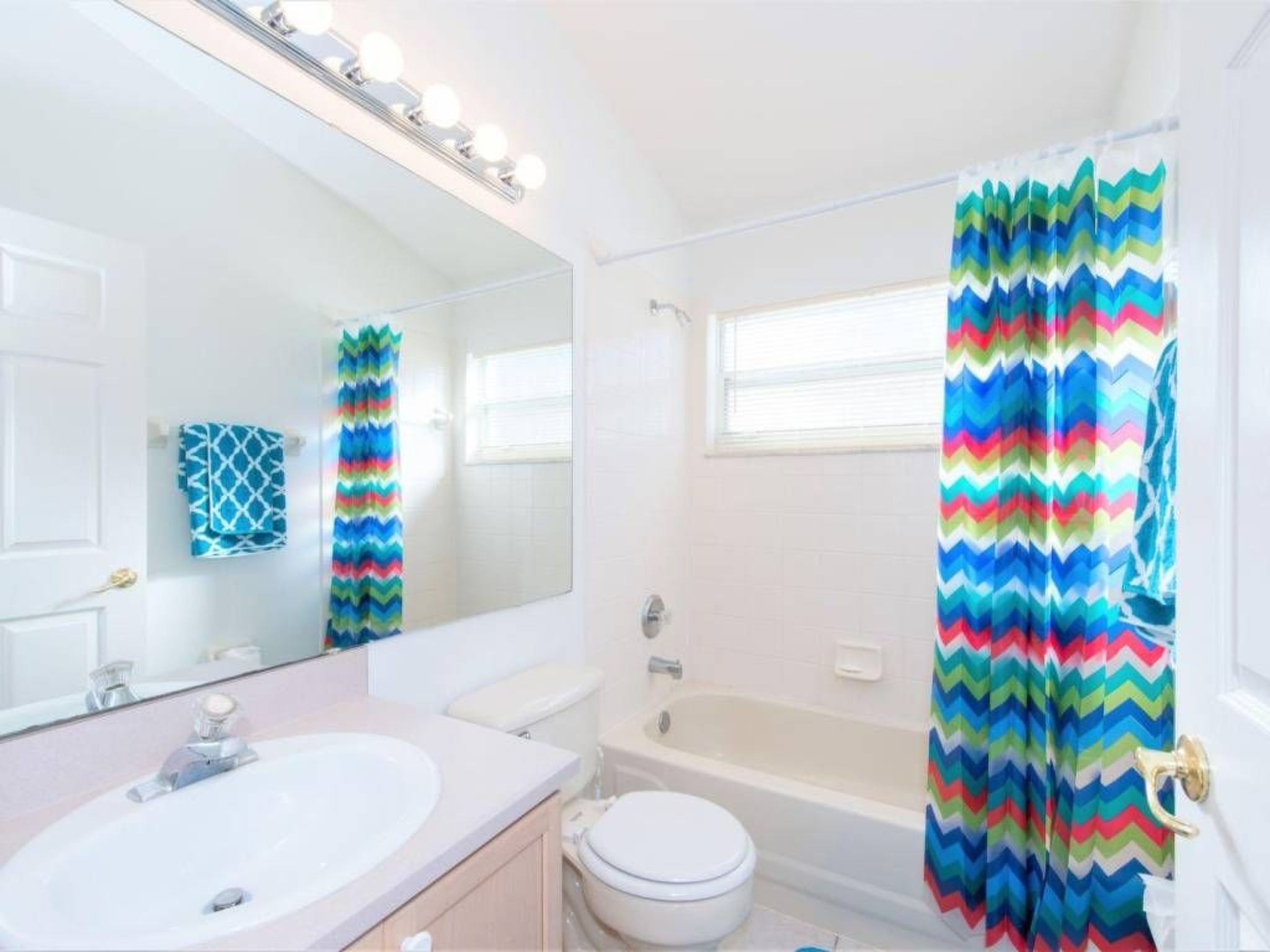 Photo of Ausgezeichnetes Preis-Leistungs-Verhältnis Familienvilla mit privatem Pool.  Di