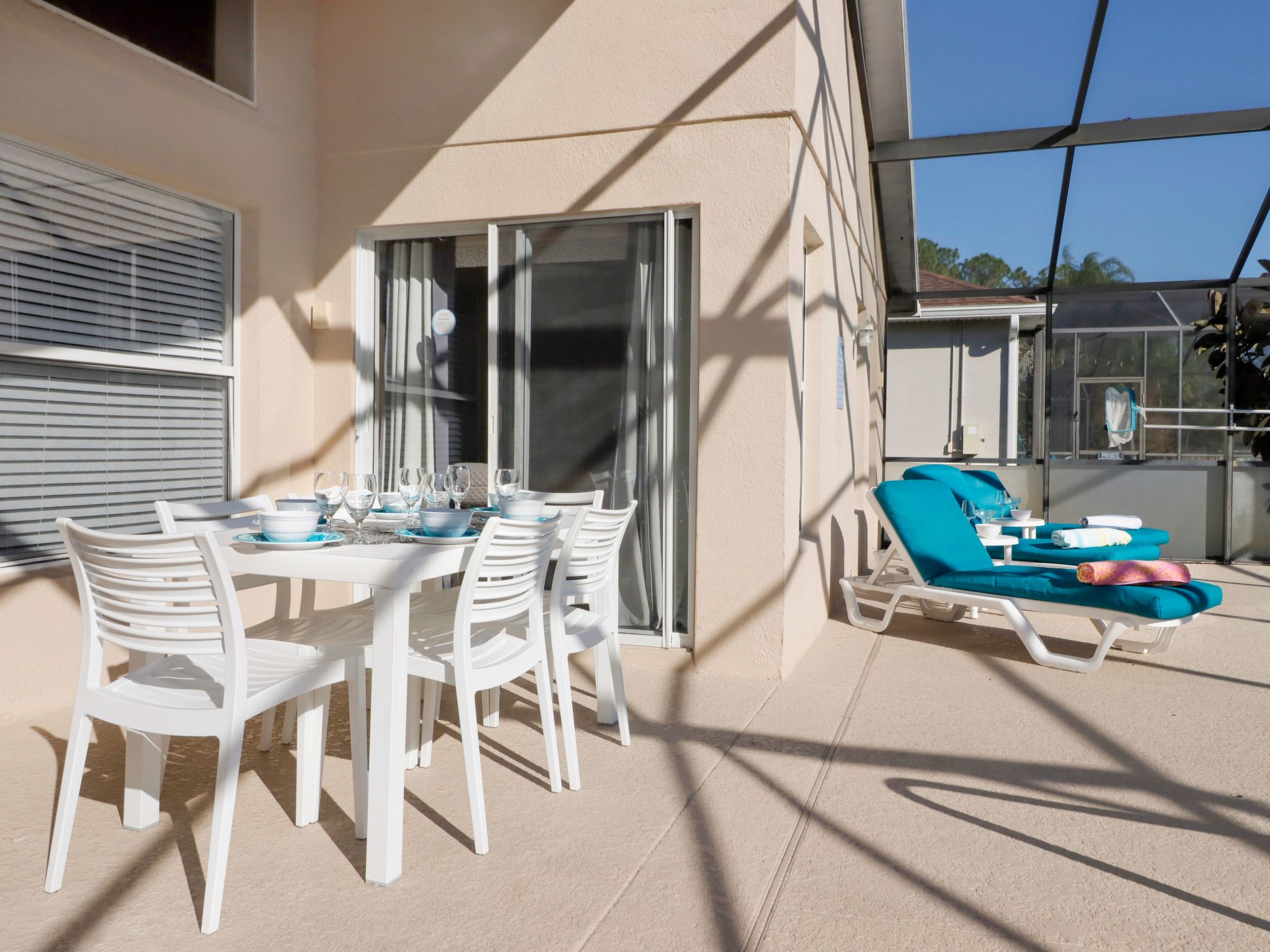 Photo of 4-Schlafzimmer-Ferienhaus mit Whirlpool