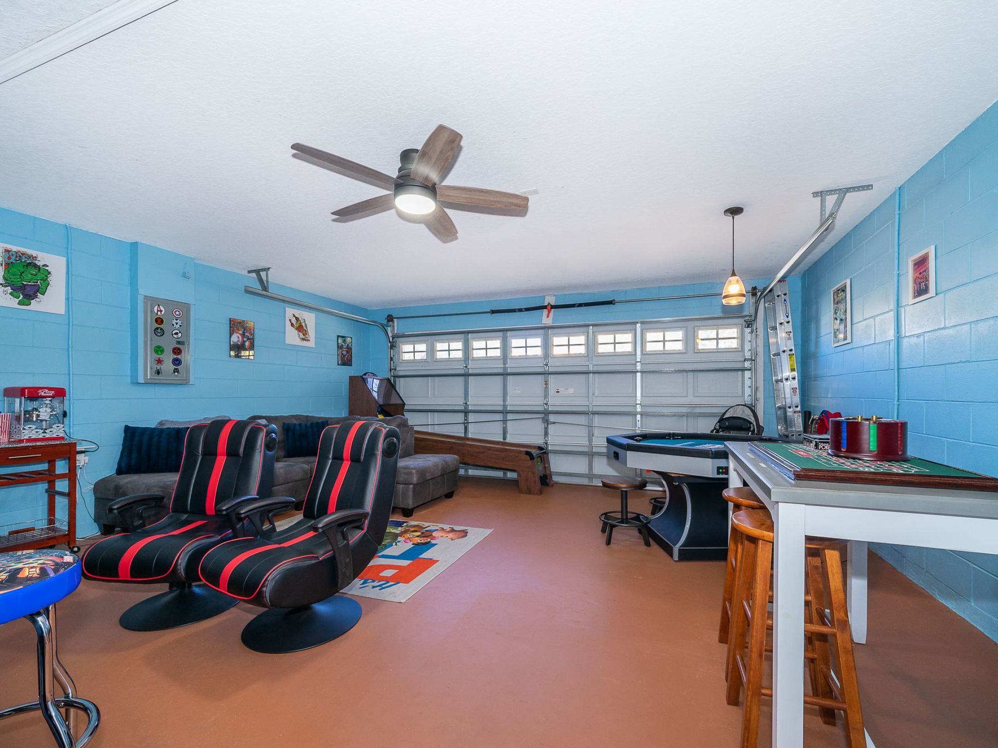 Photo of Moderne Villa mit Seeblick nur wenige Minuten von Disney entfernt