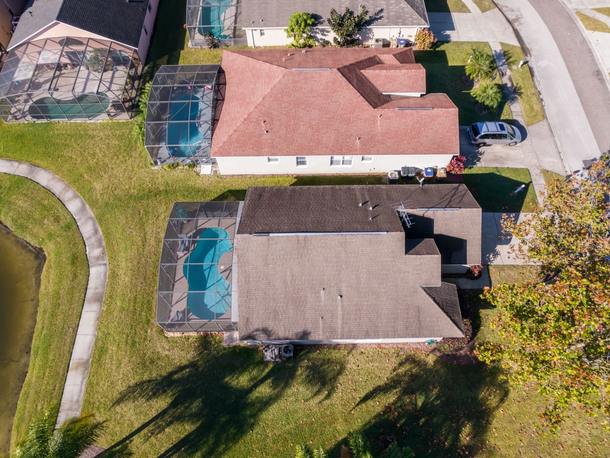 Photo of Moderne Villa mit Seeblick nur wenige Minuten von Disney entfernt