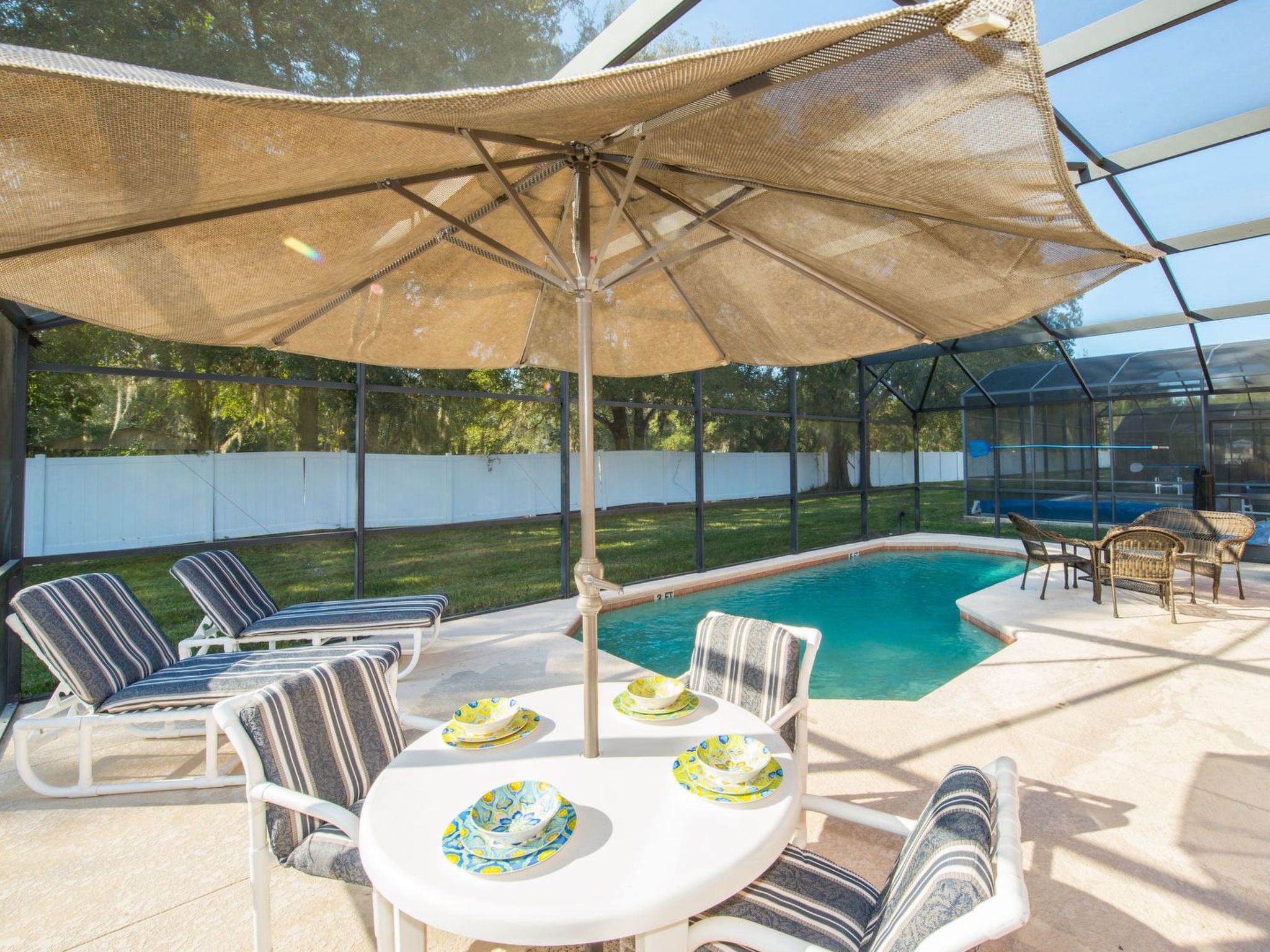 Photo of Wunderschönes Haus mit 4 Schlafzimmern und privatem Pool