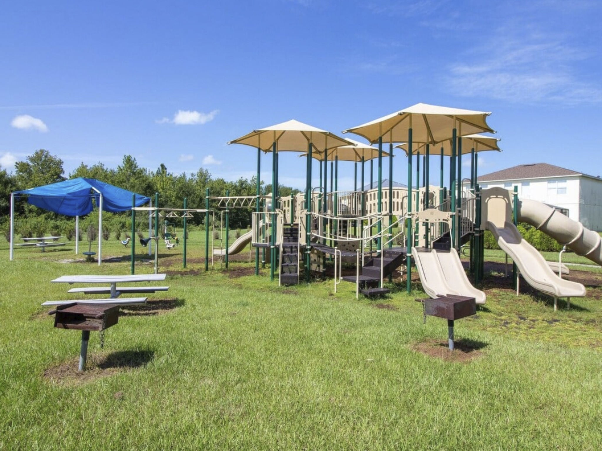 Photo of 3-Schlafzimmer-Ferienhaus mit tollem Außenbereich