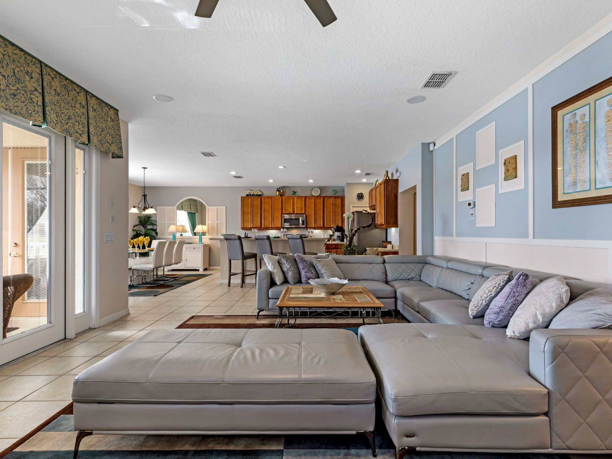 Photo of "Florida Breeze" mit Whirlpool