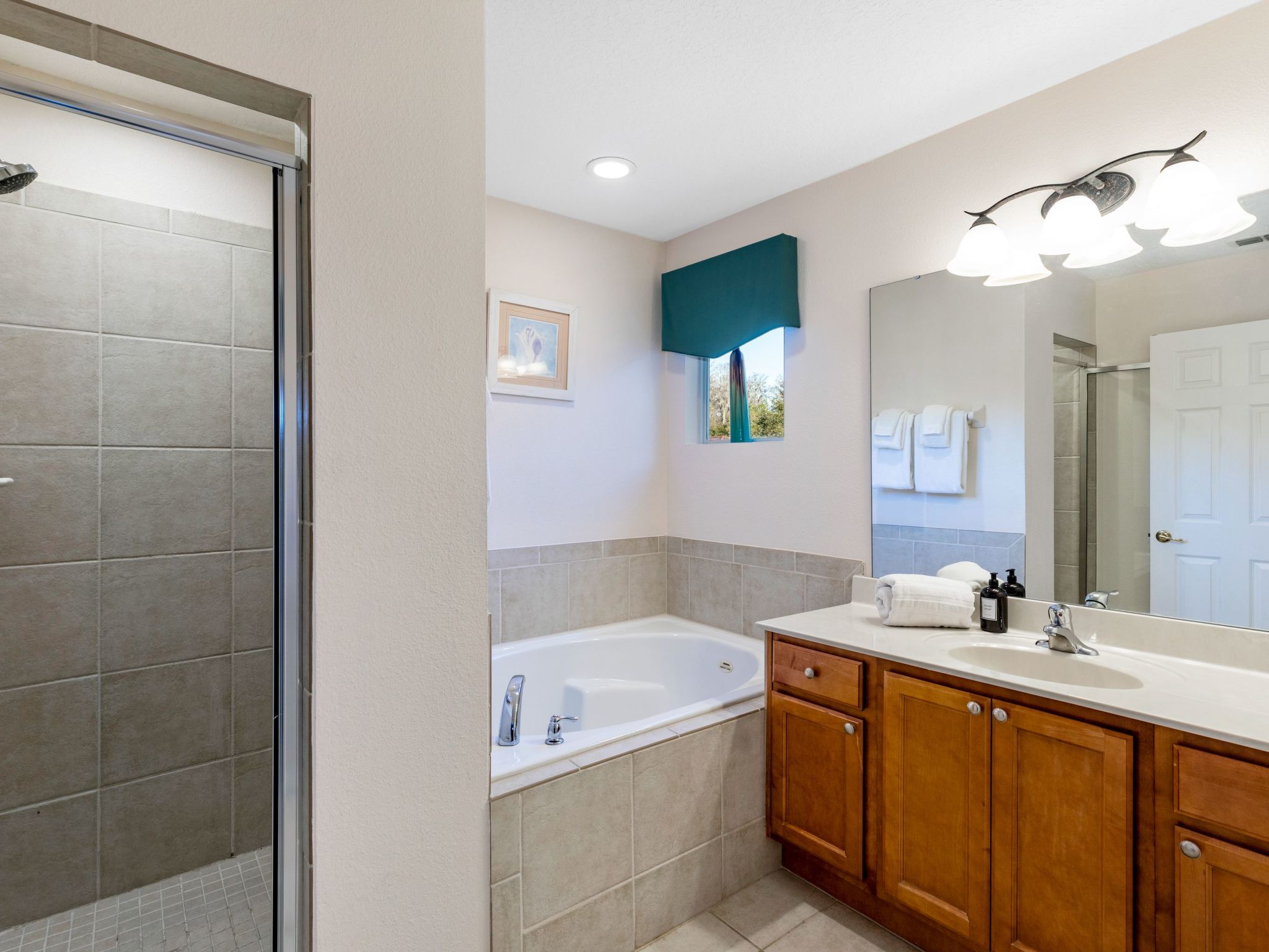 Photo of "Florida Breeze" mit Whirlpool