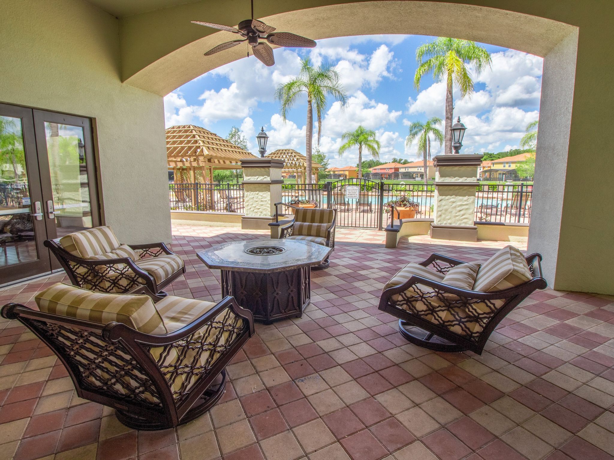 Photo of "Florida Breeze" mit Whirlpool