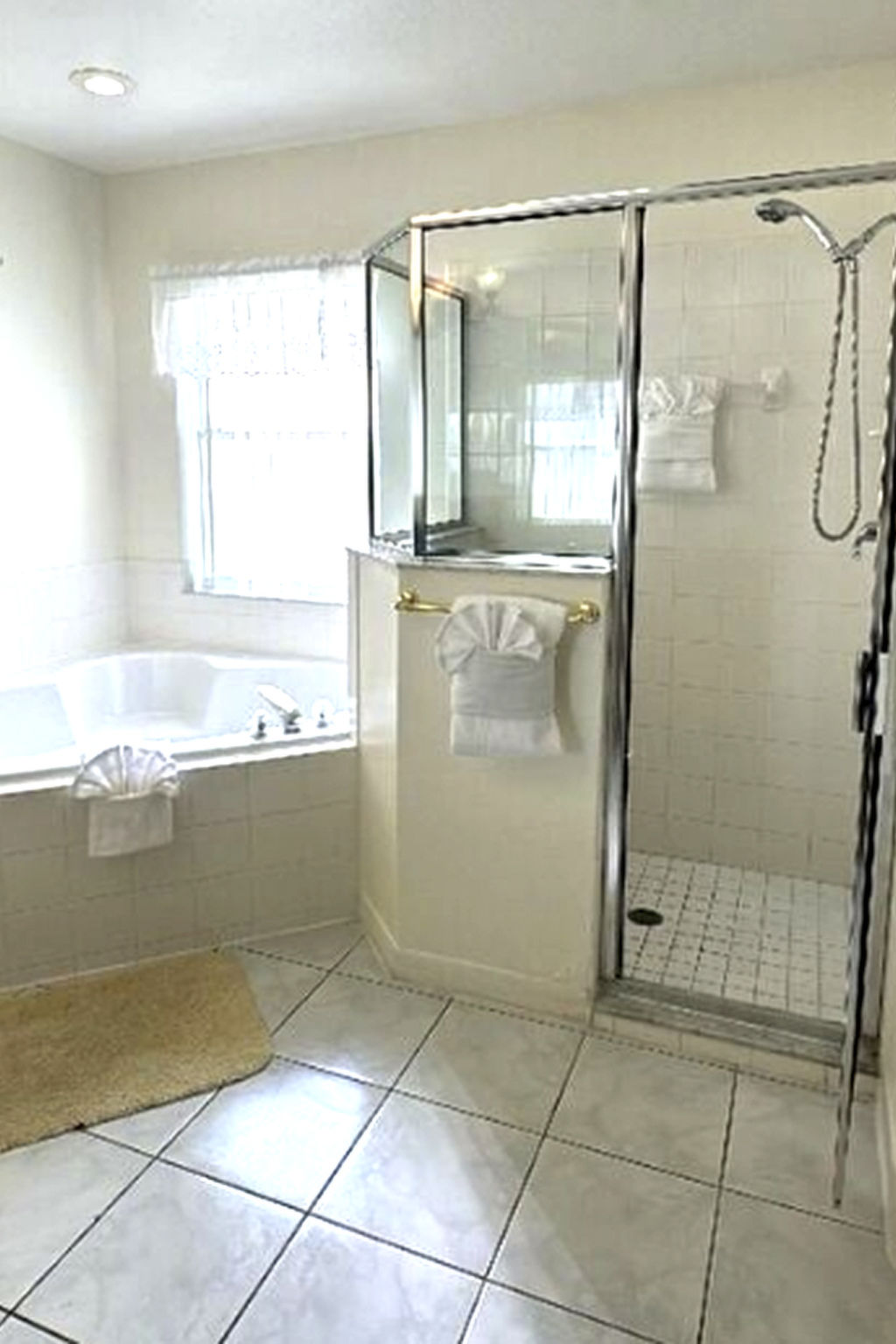 Photo of Abgelegene Villa mit Pool und Spa - der perfekte Familienausflug