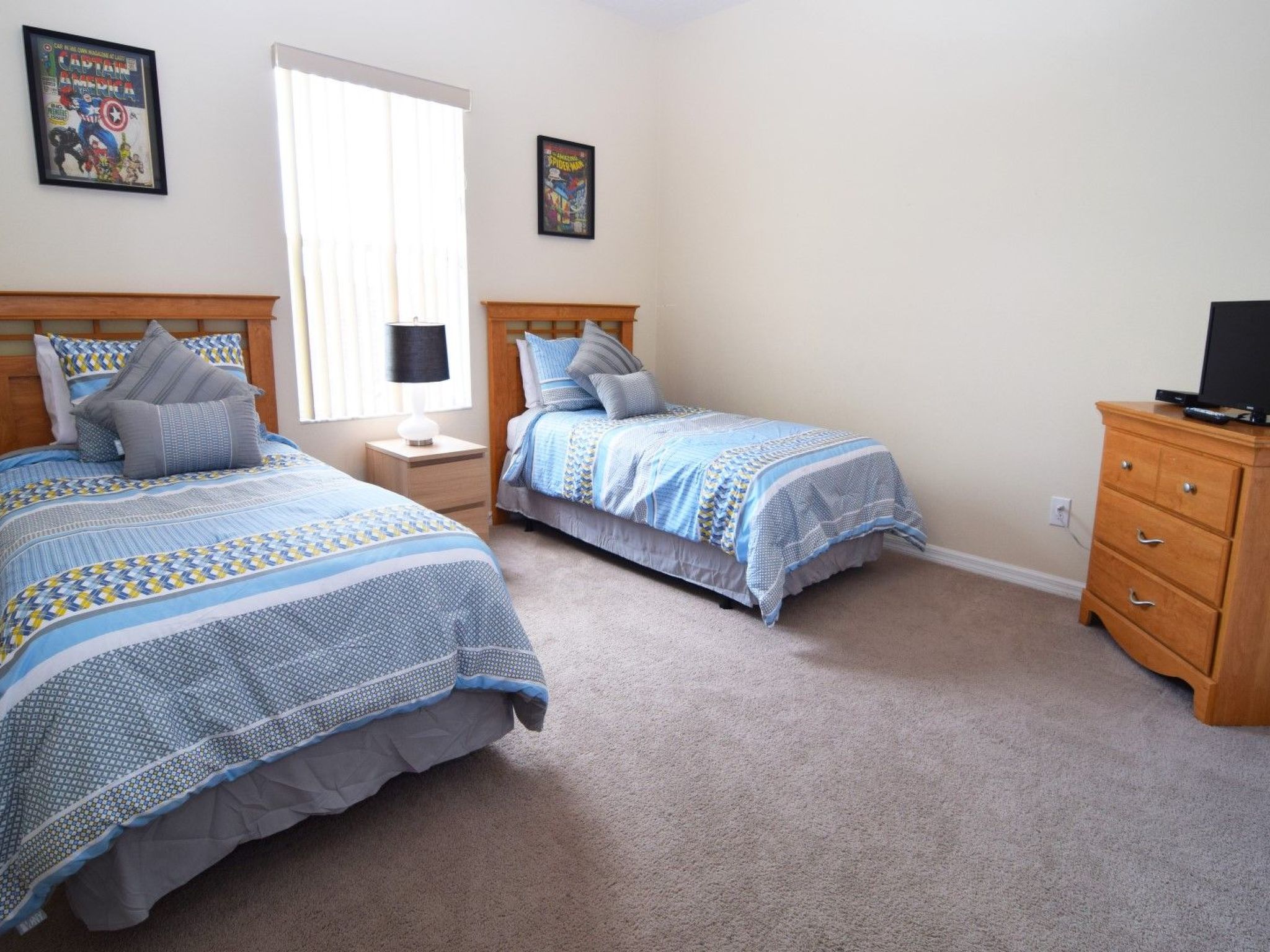 Photo of Geräumige Familienvilla mit privatem Pool und Spa in Südwestlage