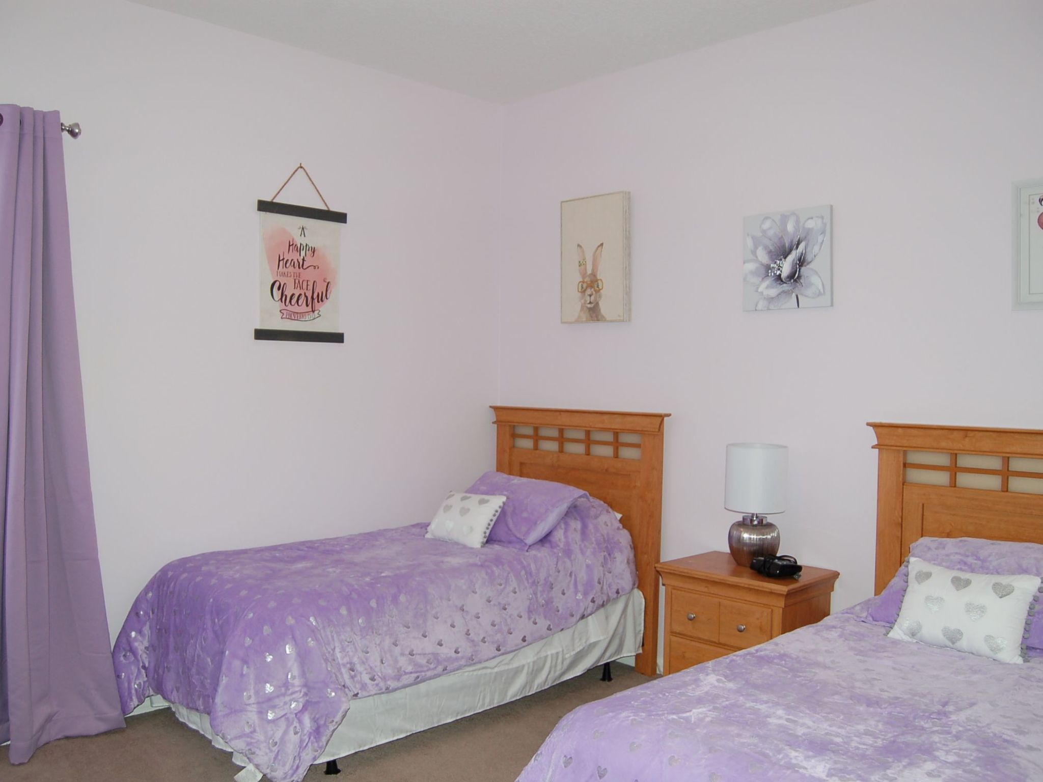 Photo of Geräumige Familienvilla mit privatem Pool und Spa in Südwestlage