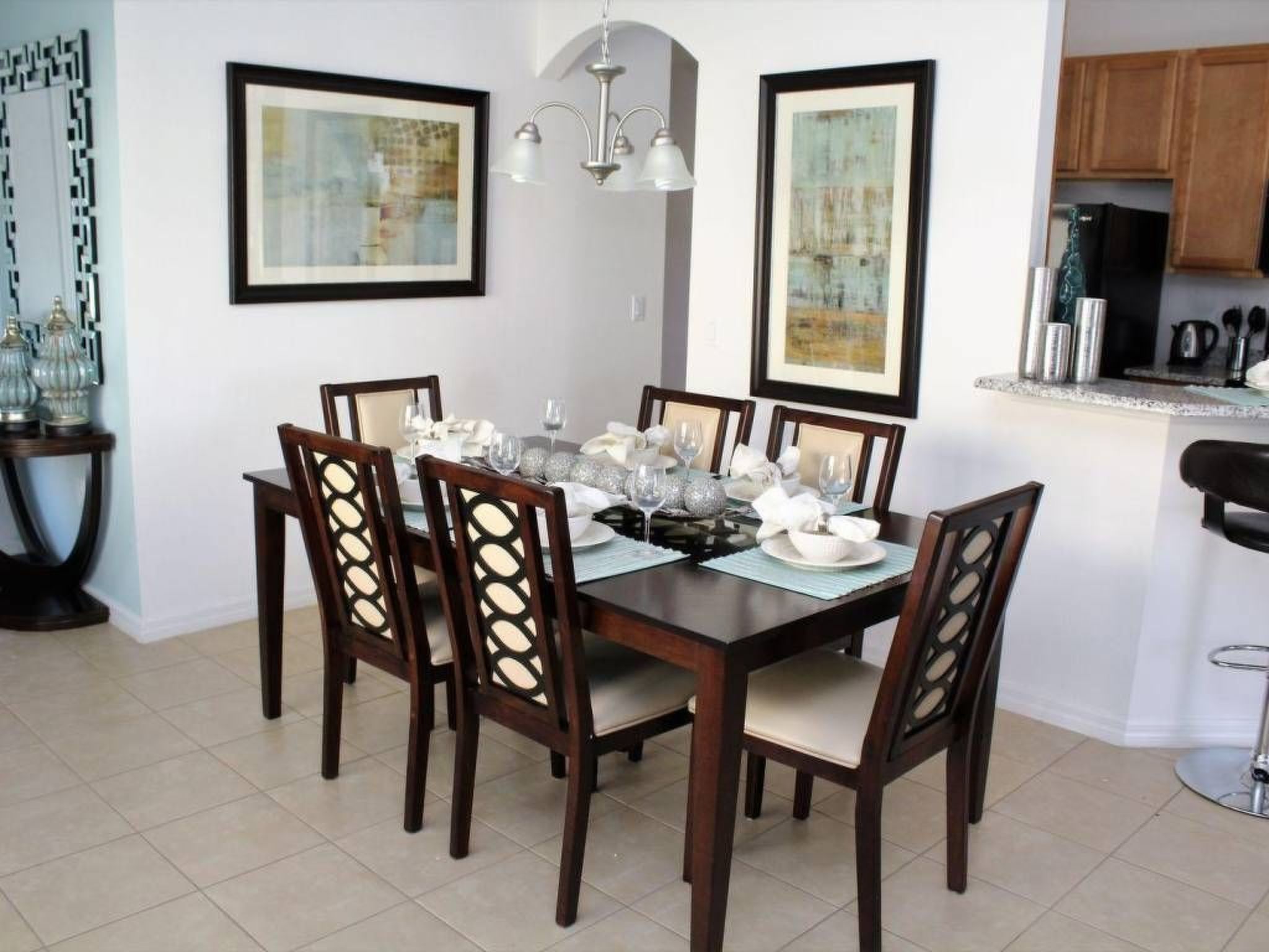 Photo of Haus in Davenport mit privatem Parkplatz und schöner Aussicht