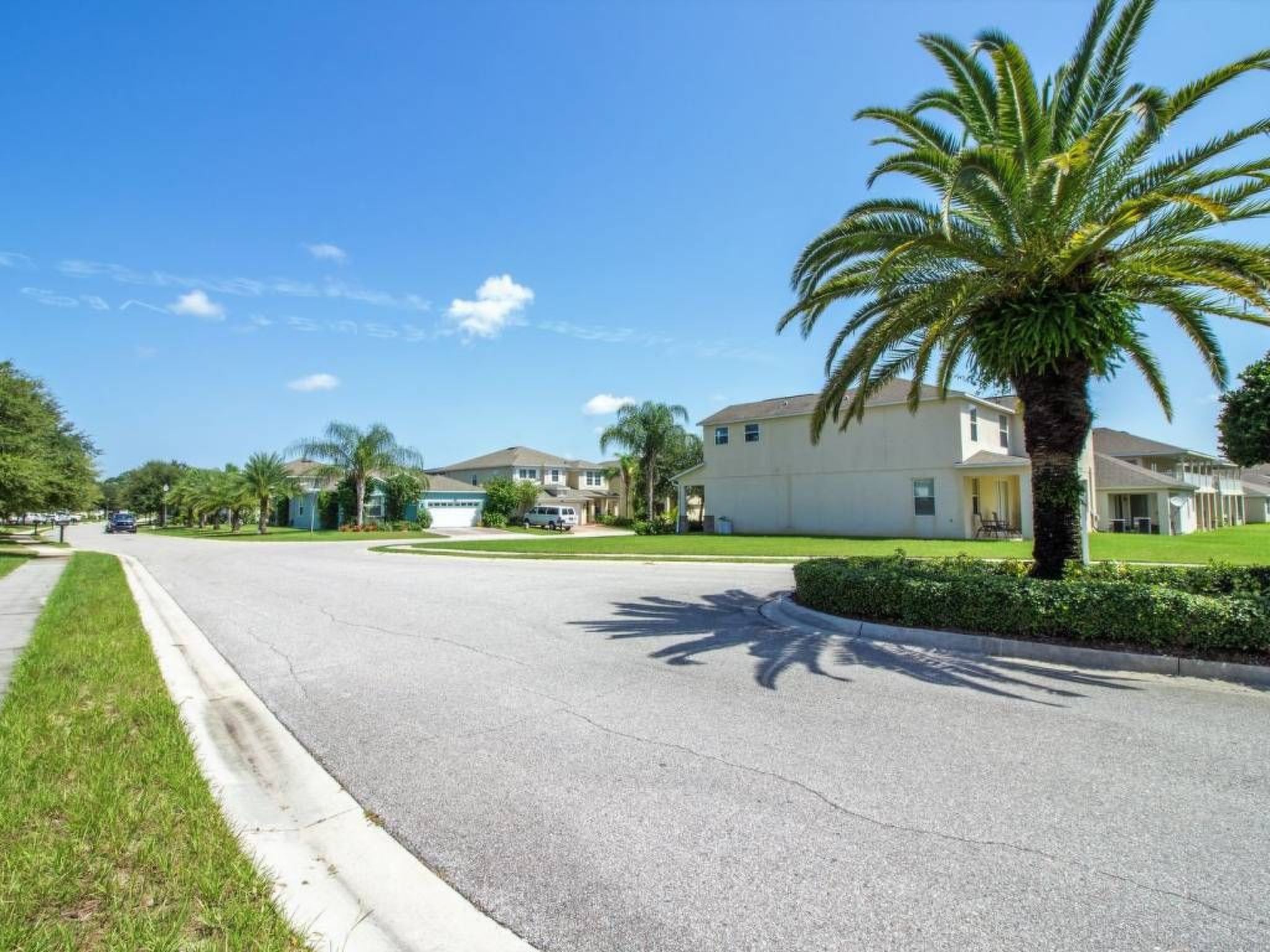 Photo of Haus in Davenport mit privatem Parkplatz und schöner Aussicht