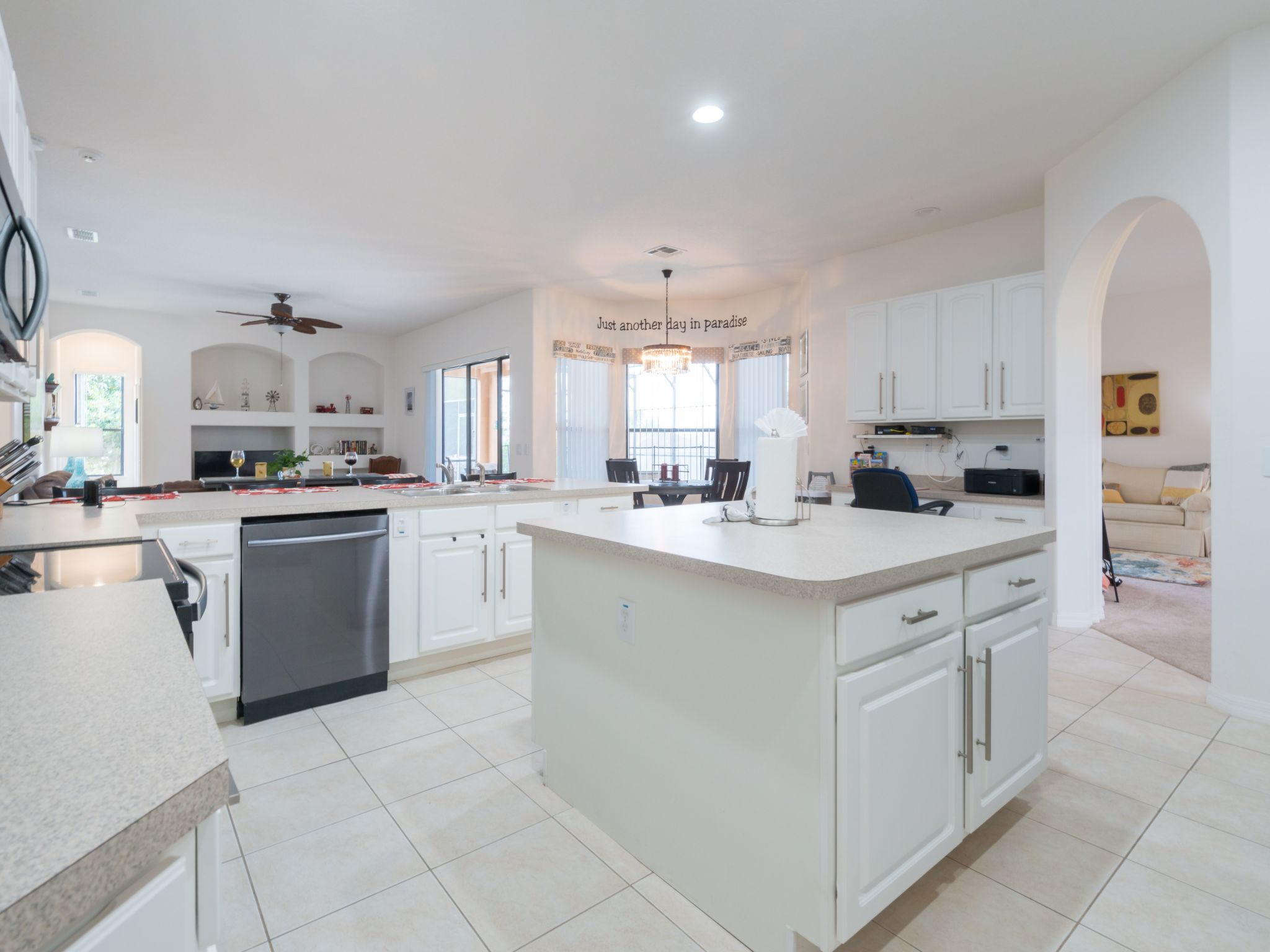 Photo of in Davenport mit großem Pool