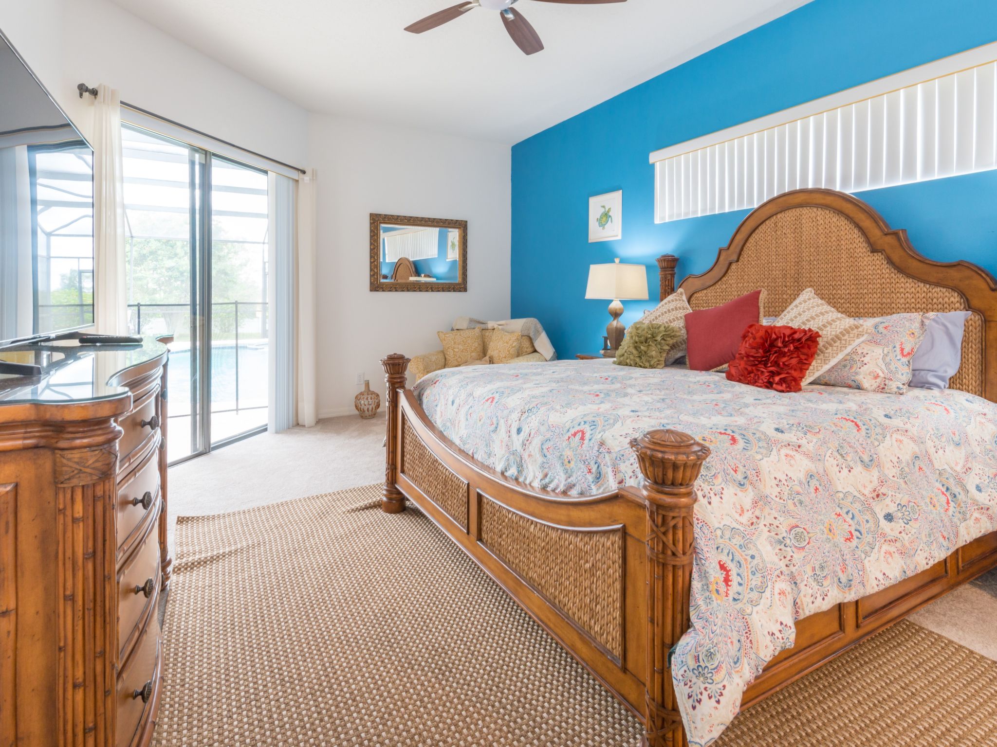 Photo of in Davenport mit großem Pool