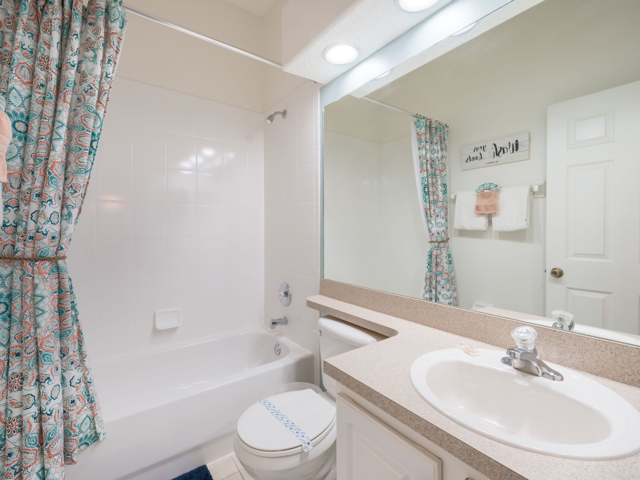 Photo of in Davenport mit großem Pool