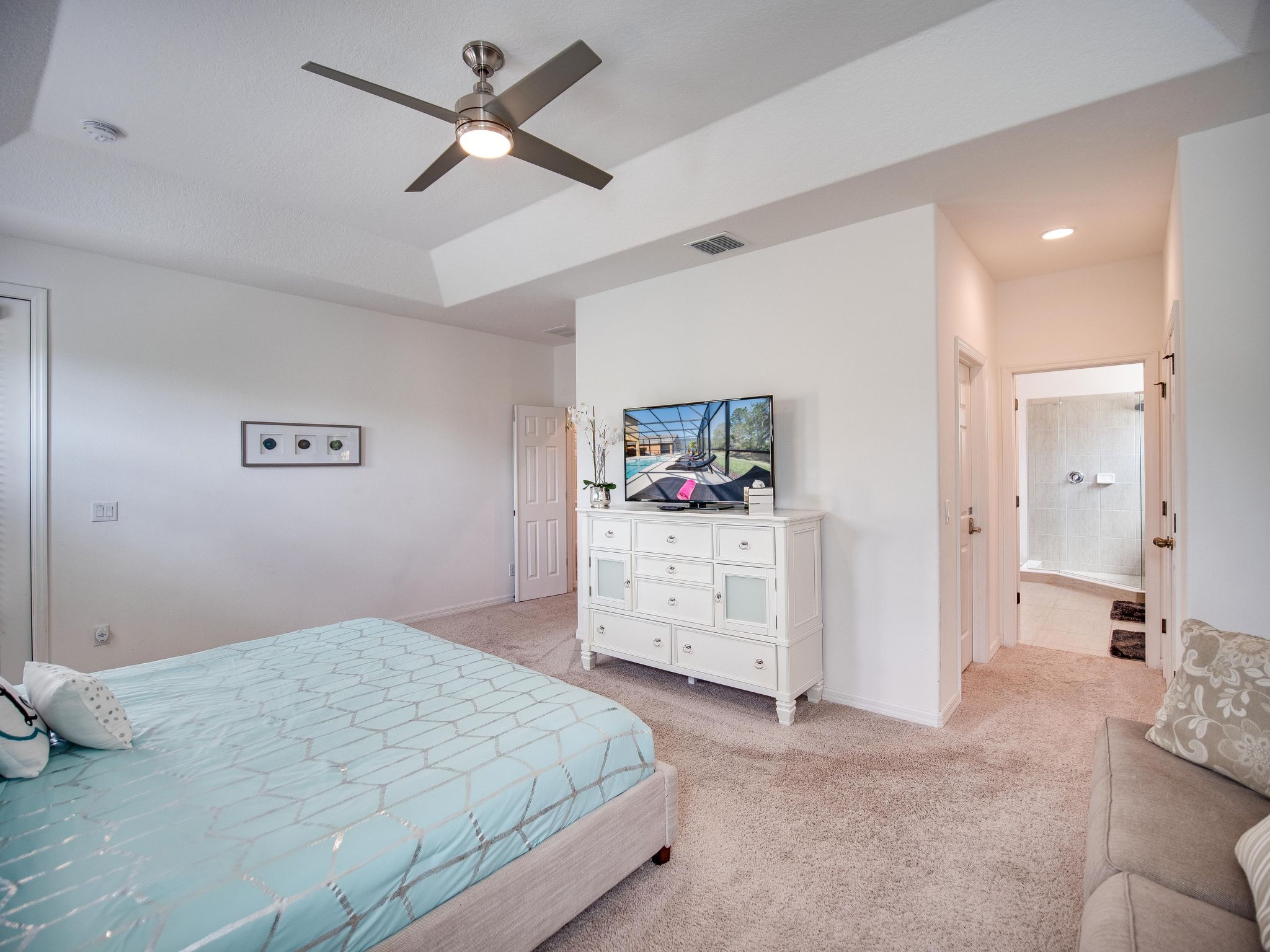 Photo of Haus in Davenport mit kostenlosem Parkplatz und Blick auf das Naturschutzgebiet